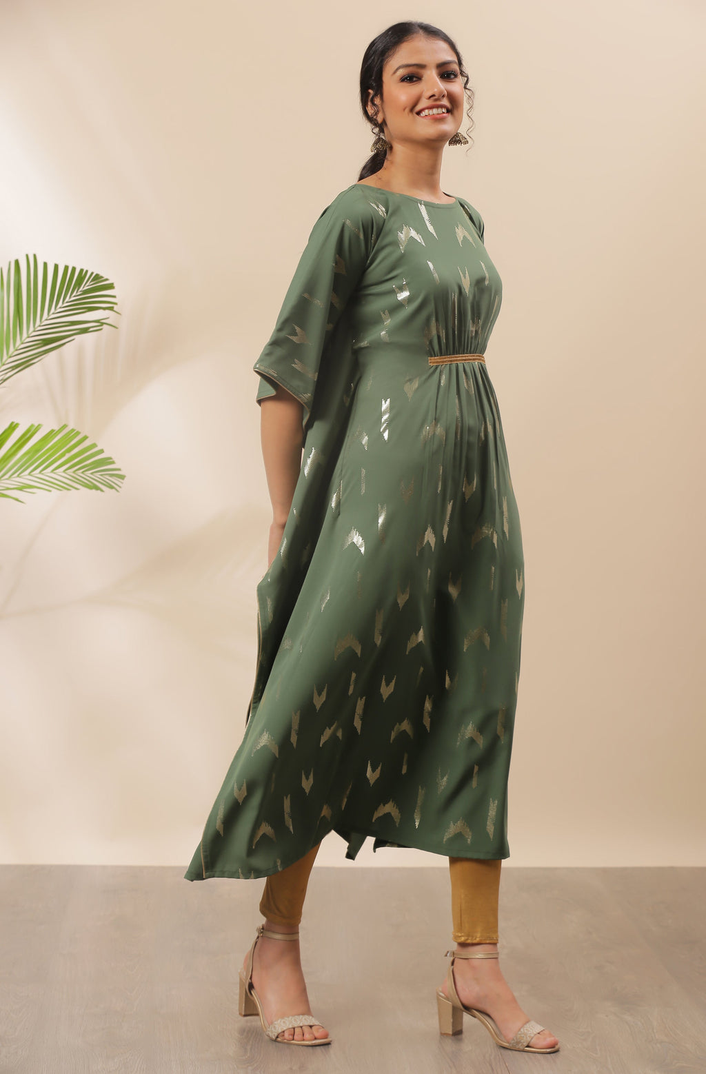 Janasya Green Poly Crepe Geometric Print Kaftan kurta