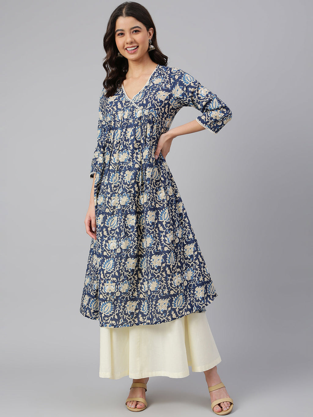 Janasya Navy Blue Cotton Floral Print Flared kurta