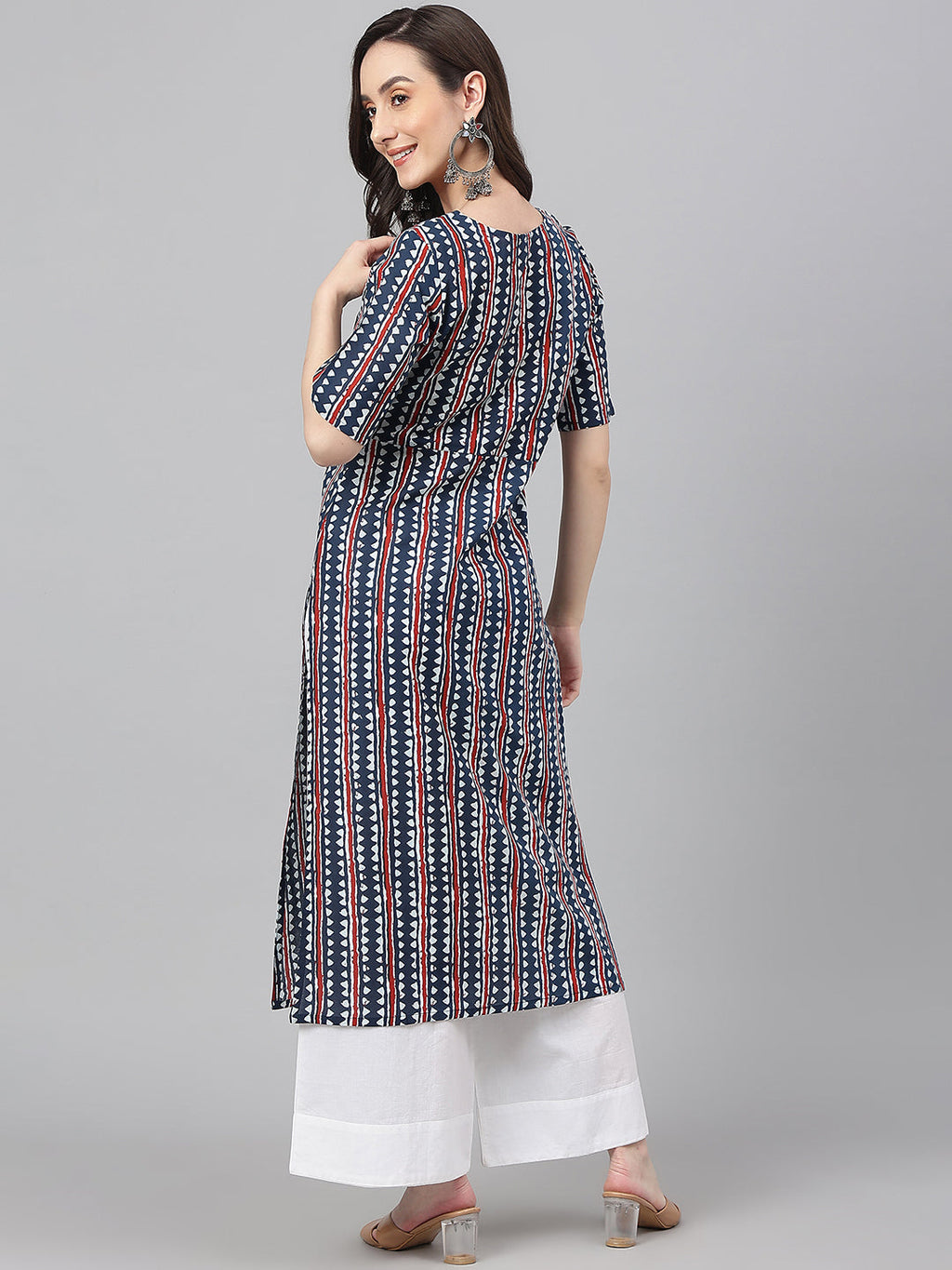 Janasya Women's Navy Blue Cotton Geometric Printed Casual Straight Kurta