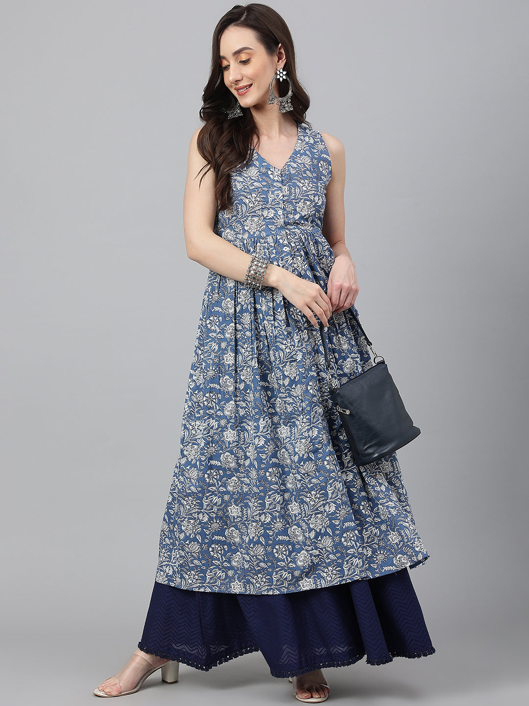 Janasya Women's Blue Cotton Floral Printed Casual Flared Kurta