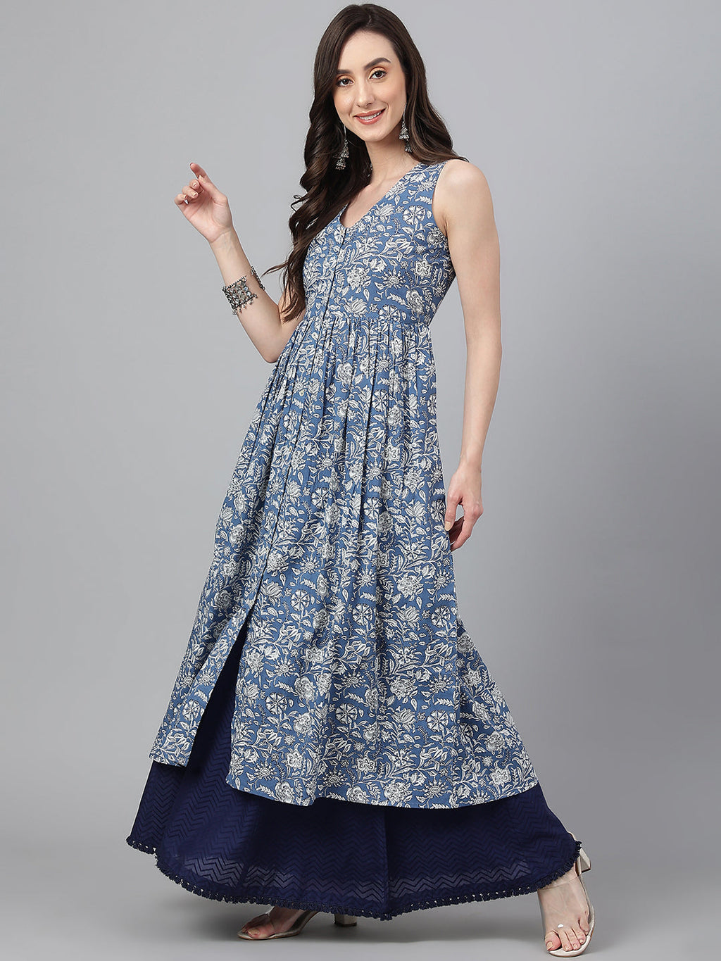 Janasya Women's Blue Cotton Floral Printed Casual Flared Kurta