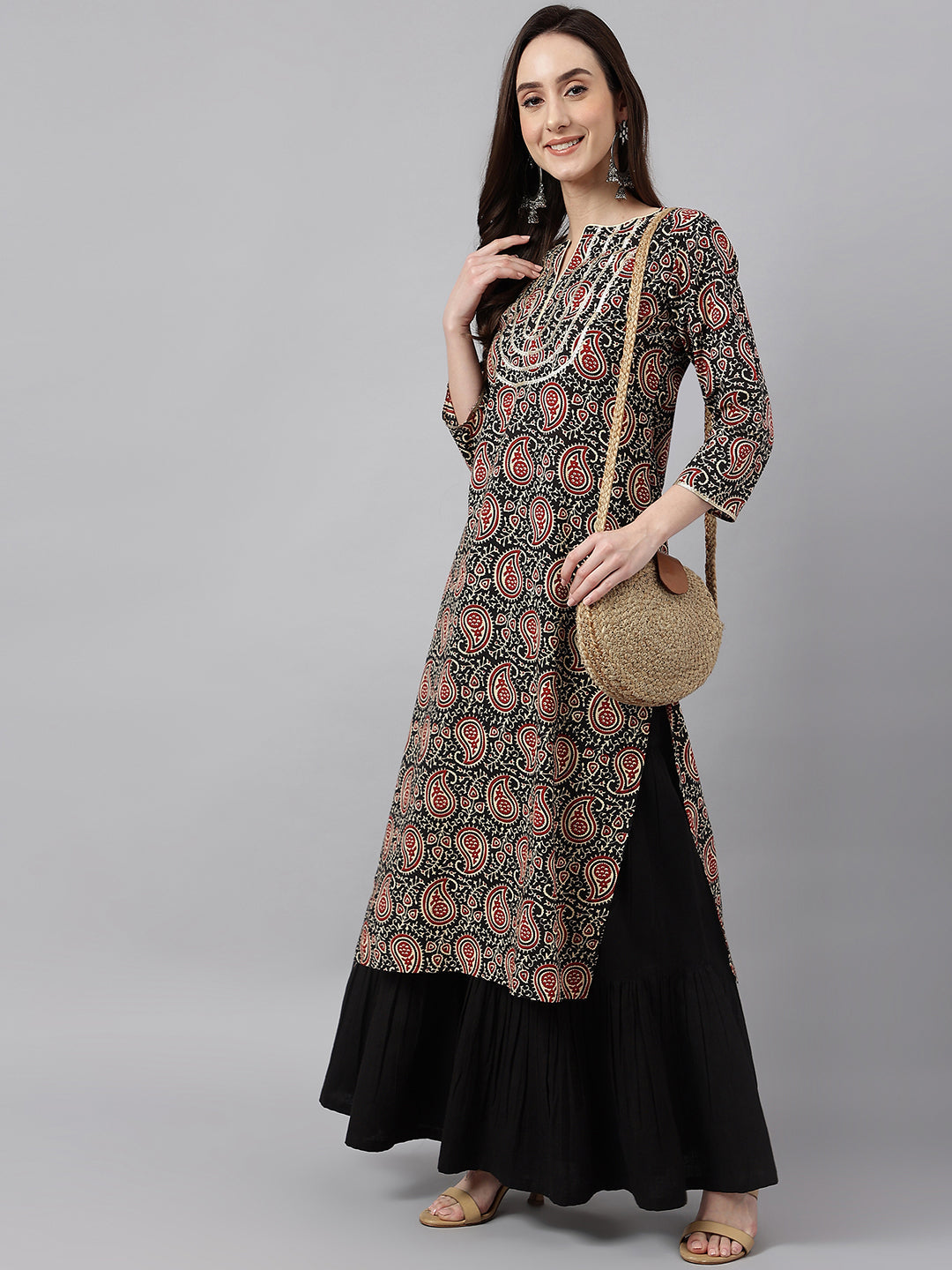 Janasya Women's Black Cotton Paisley Printed Casual Straight Kurta