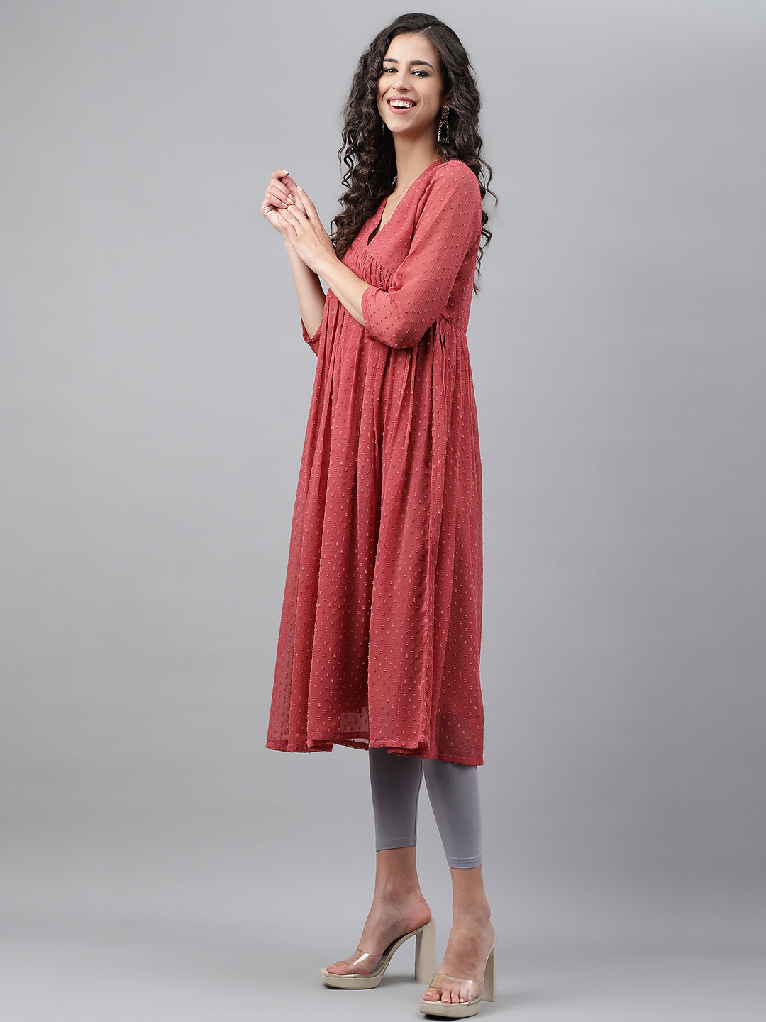Janasya Women's Pink Dobby Chiffon Self Design Casual Empire Kurta