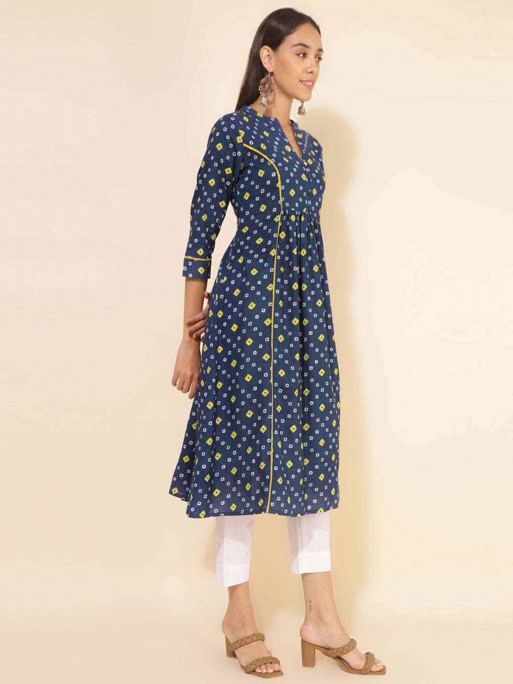 Janasya Blue Cotton Bandhani Printed Casual Kurta