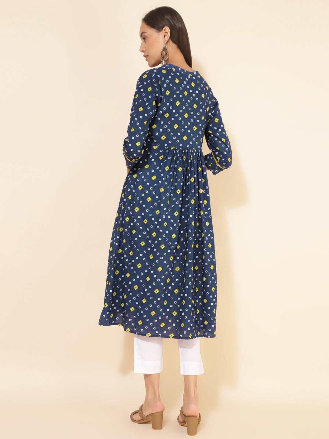 Janasya Blue Cotton Bandhani Printed Casual Kurta