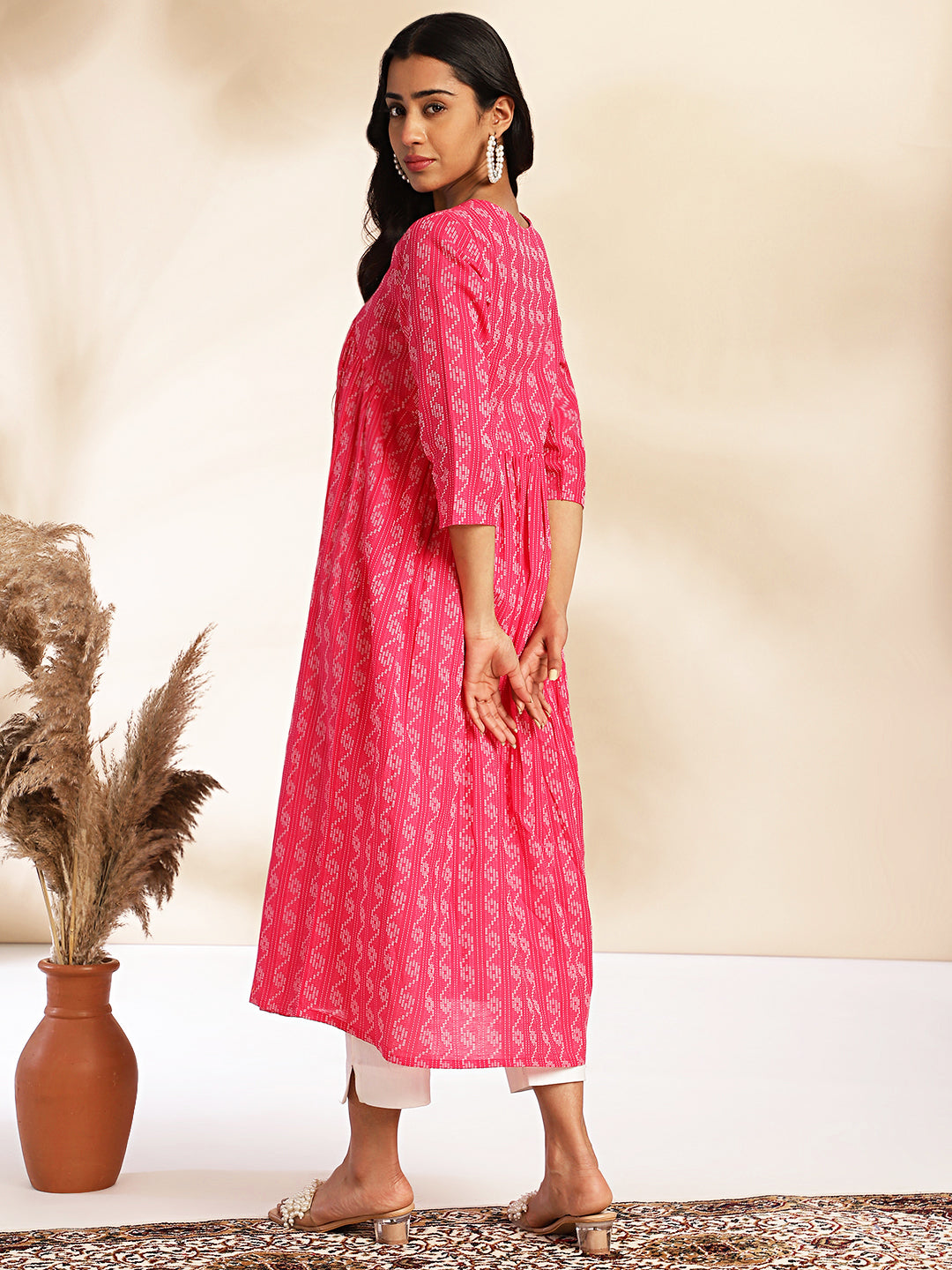 Janasya Pink Cotton Woven Design Gathered Kurta