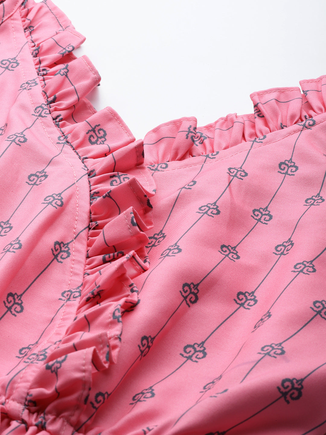 Jainish Women's Printed crop top with frills - Peach