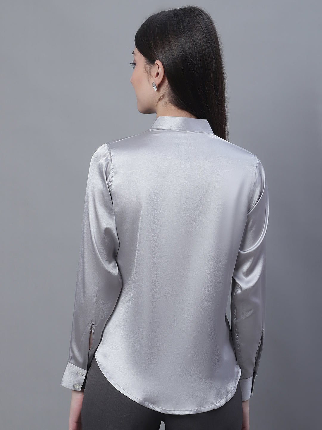 Jainish Women's Grey Solid Shirt Style Top