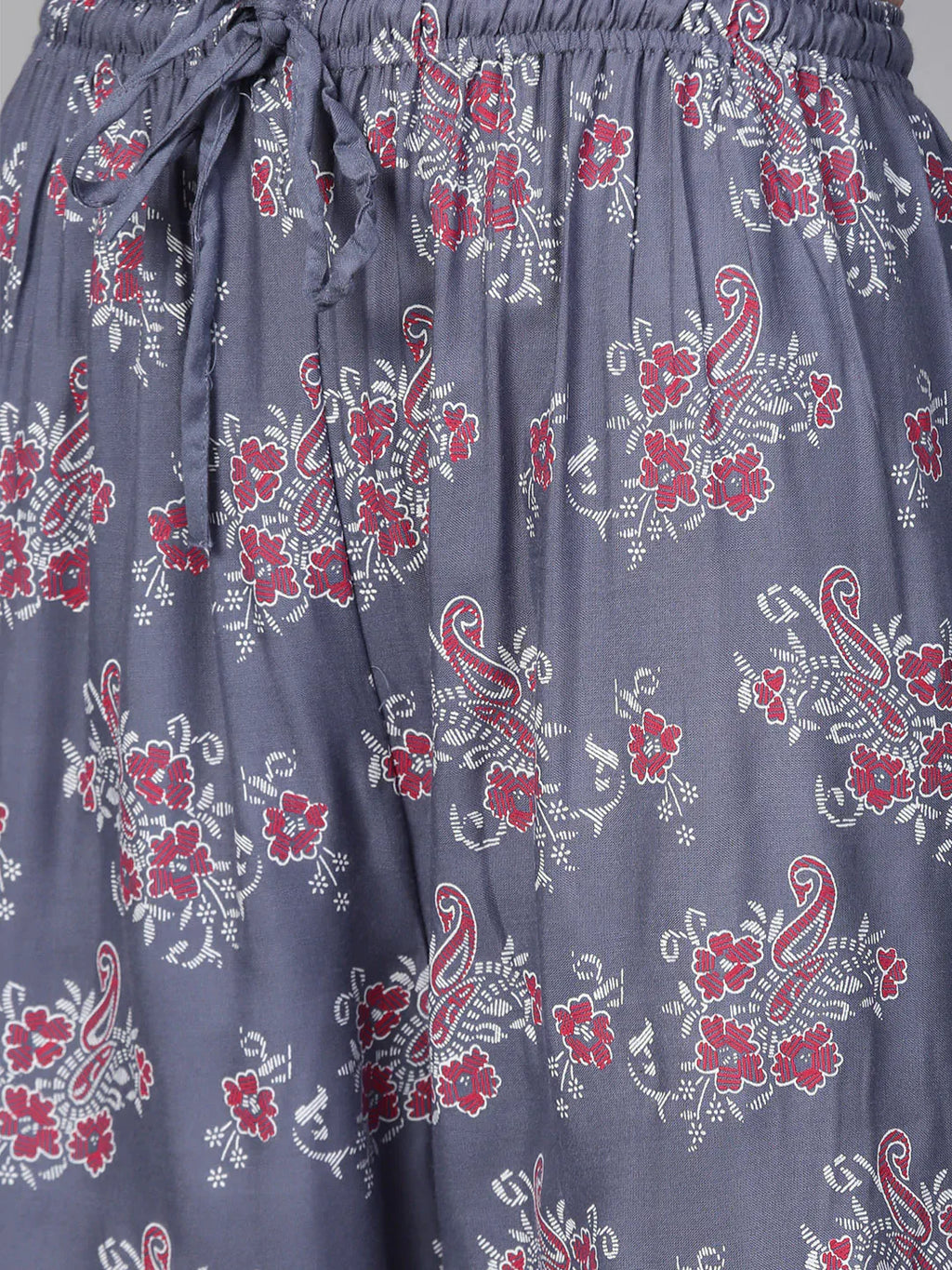 Jompers Women's Grey & Pink Block Printed Kurta with Palazzos