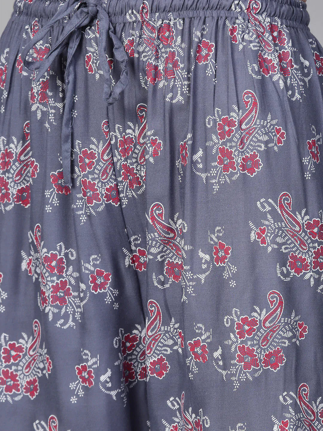 Jompers Women's Grey & Pink Block Printed Kurta with Palazzos