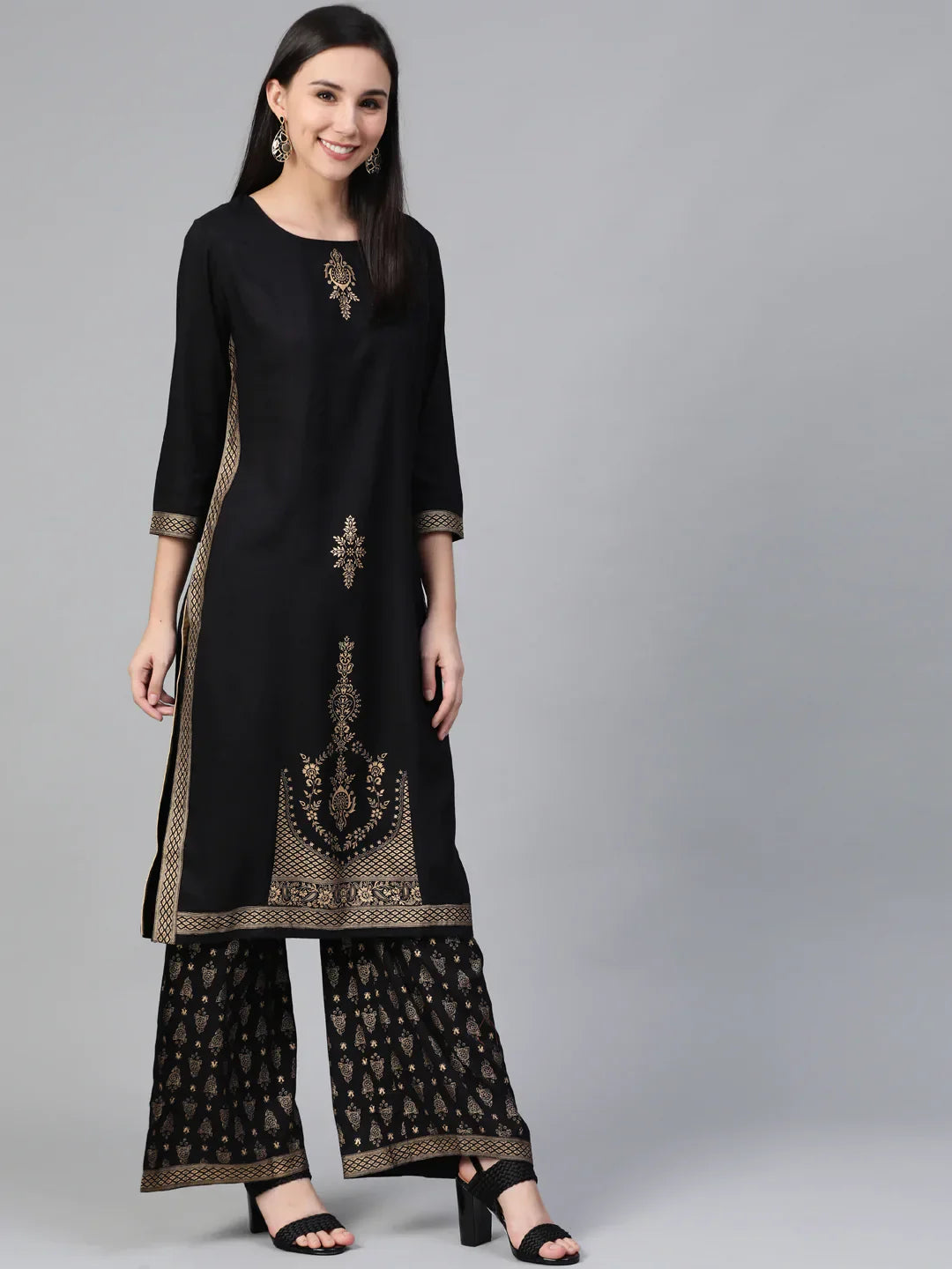 Jompers Women's Black & Golden Block Printed Kurta with Palazzos