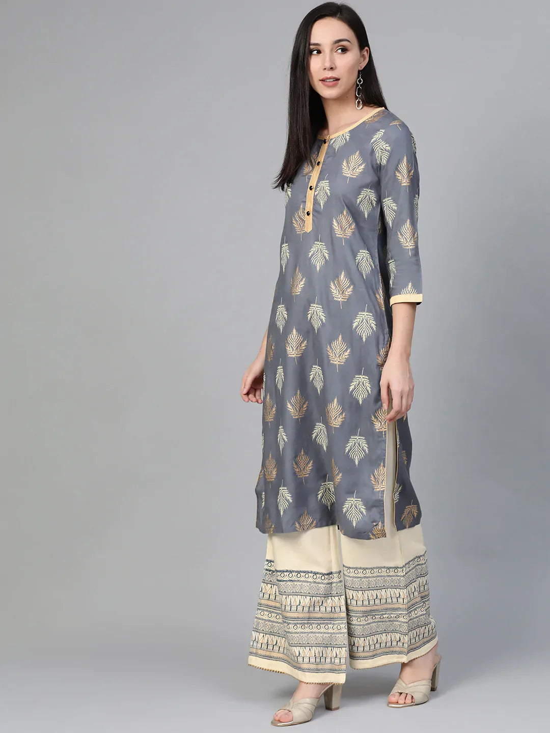 Jompers Women's Grey & Cream-Coloured Block Print Kurta with Palazzos
