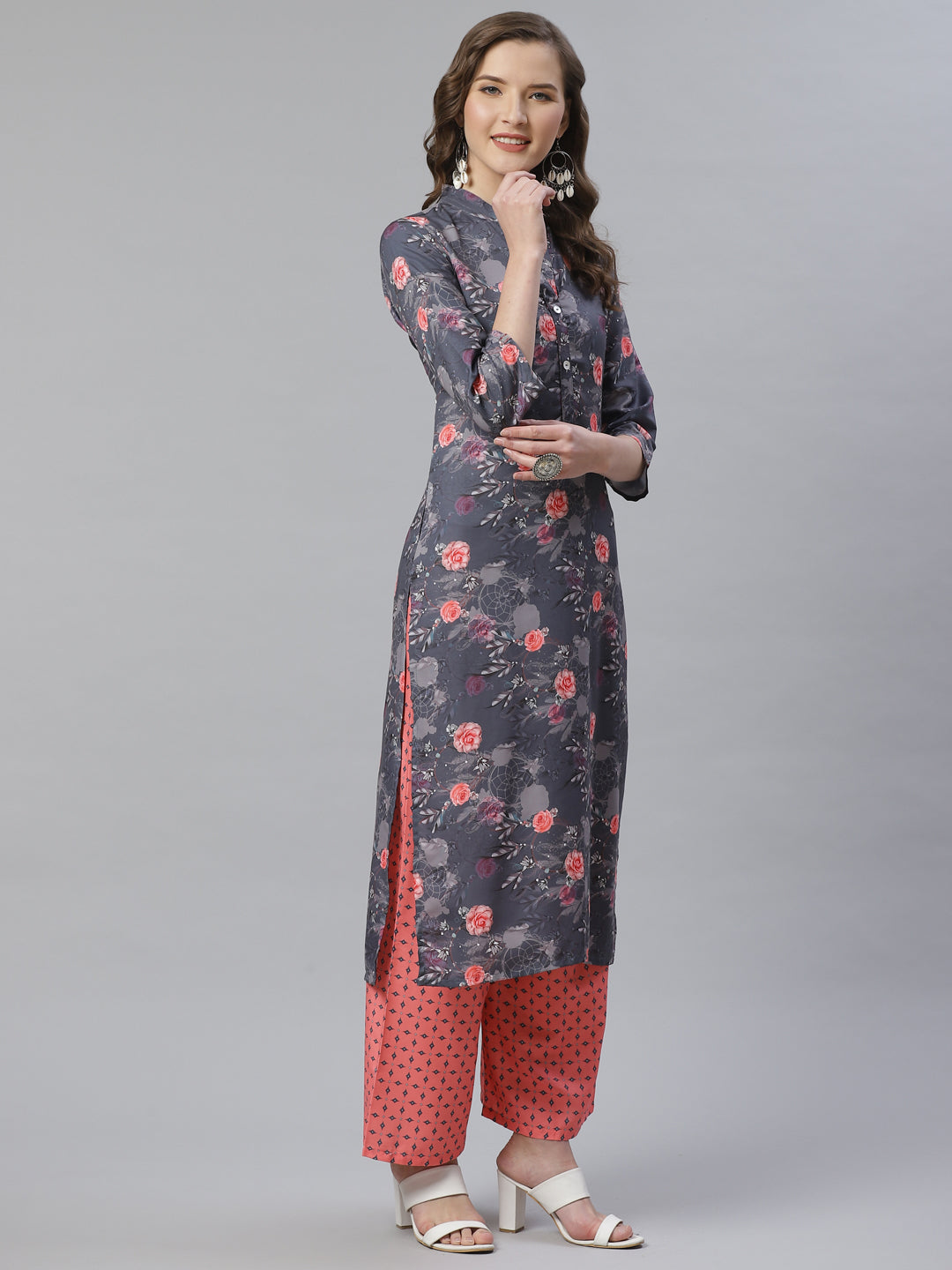 Jompers Women Charcoal Grey & Pink Floral Printed Kurta with Palazzos - Distacart