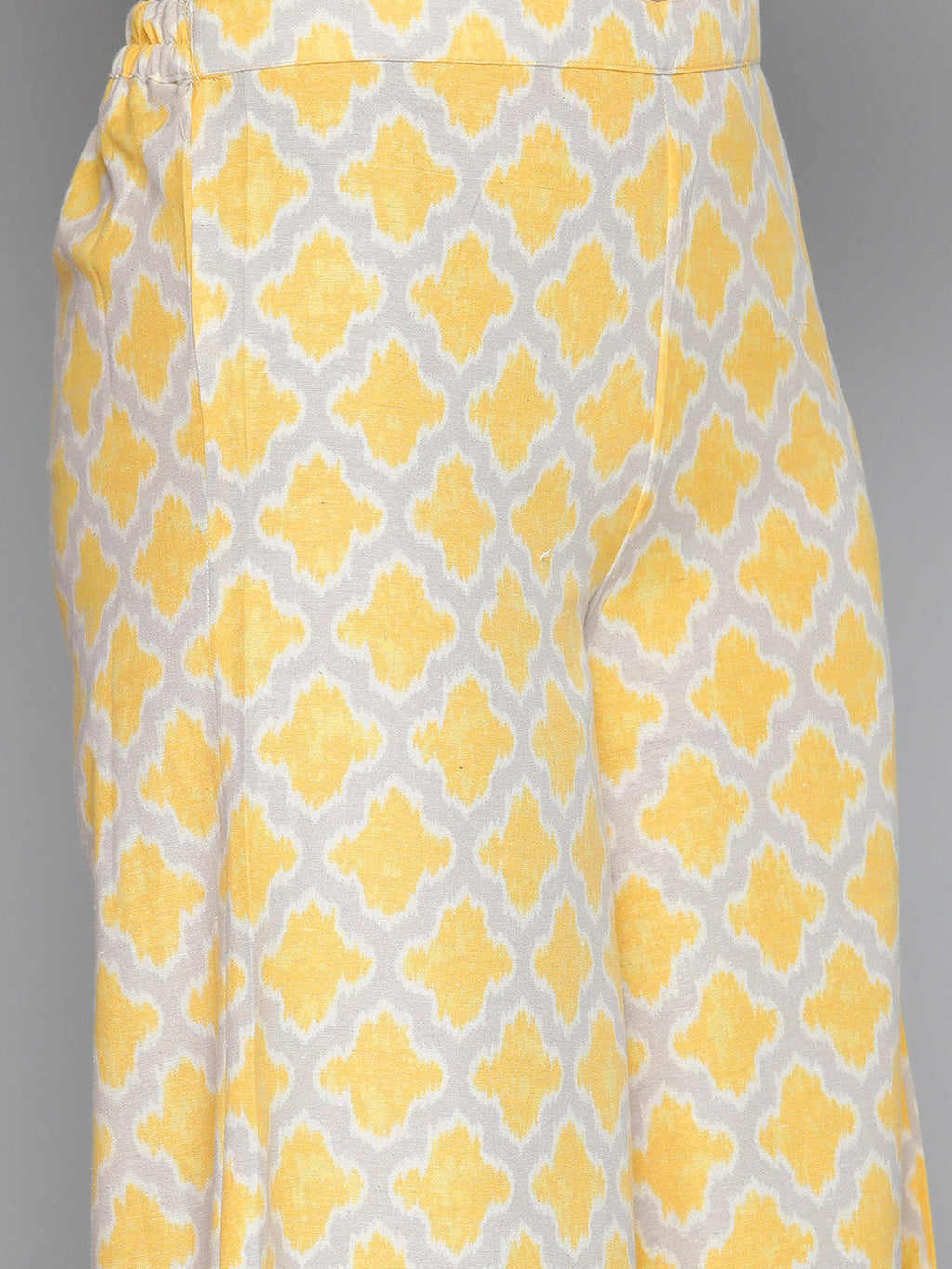 Jompers Women's Ethnic Motifs Printed Kurta with Palazzos - Yellow