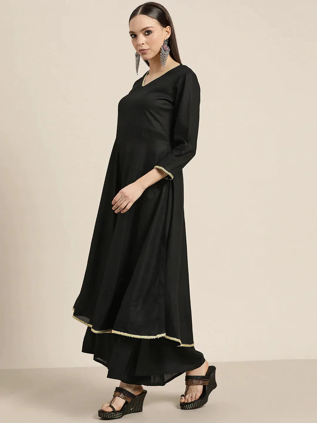 Jompers Women's Kurta with Palazzos & print Dupatta - Black