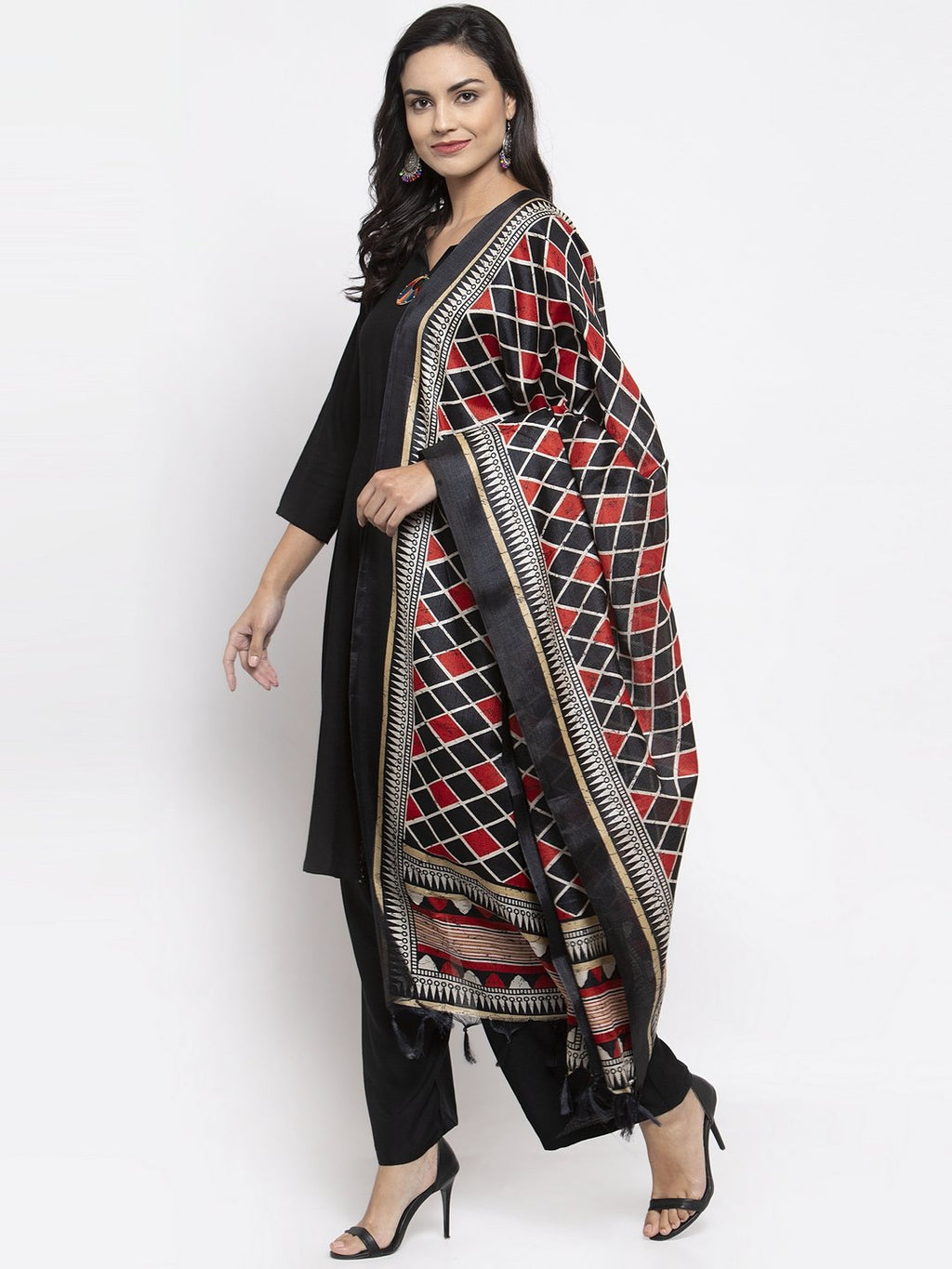 Jompers Women Black & Red Solid Kurta with Palazzos & Dupatta - Distacart