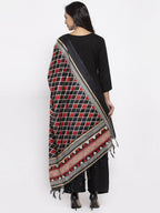 Jompers Women Black & Red Solid Kurta with Palazzos & Dupatta - Distacart