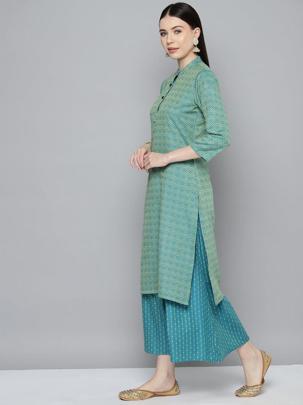 Jompers Women's Woven design kurta, palazzo and dupatta set - Firozi