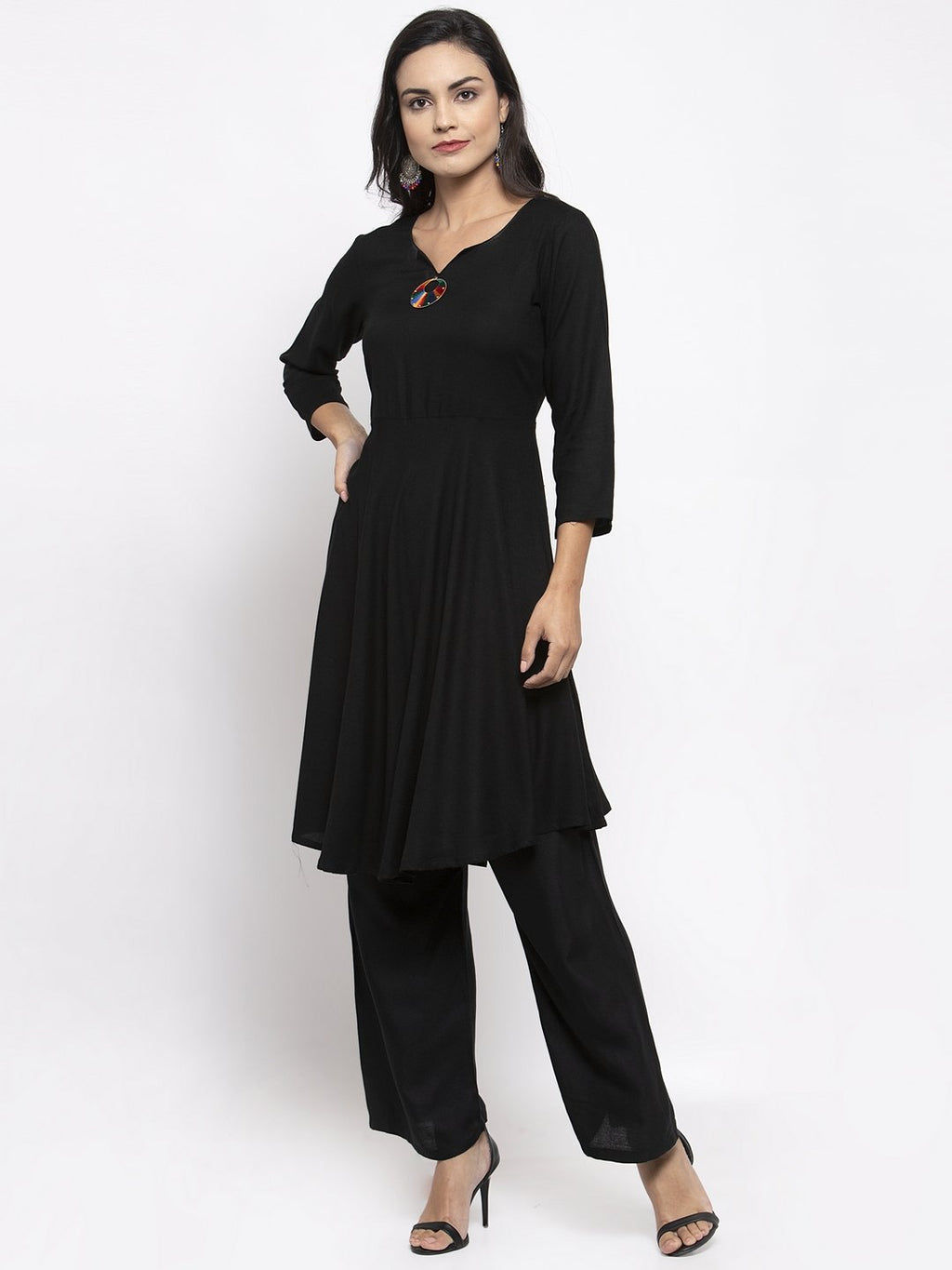 Jompers Women Black & Red Solid Kurta with Palazzos & Printed Dupatta - Distacart