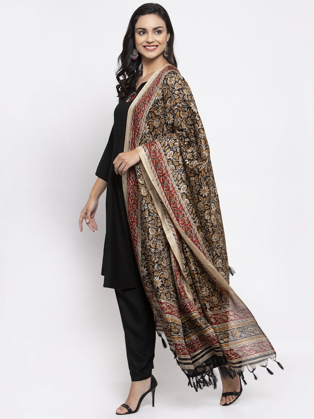 Jompers Women Black & Red Solid Kurta with Palazzos & Printed Dupatta - Distacart