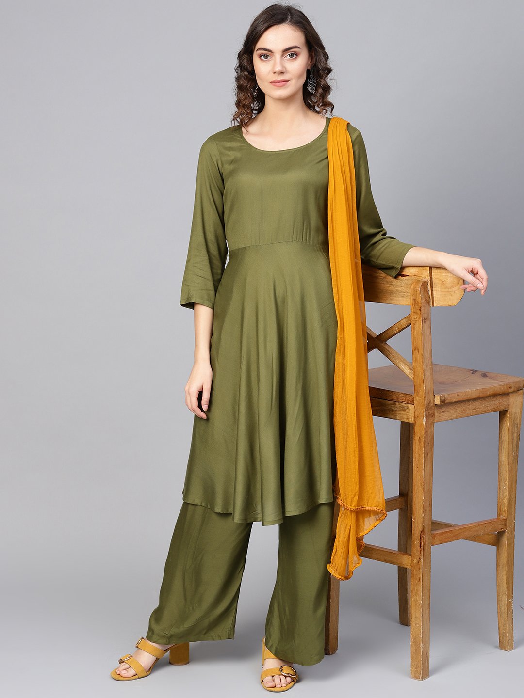 Jompers Women Olive Green Solid Kurta with Palazzos & Dupatta - Distacart