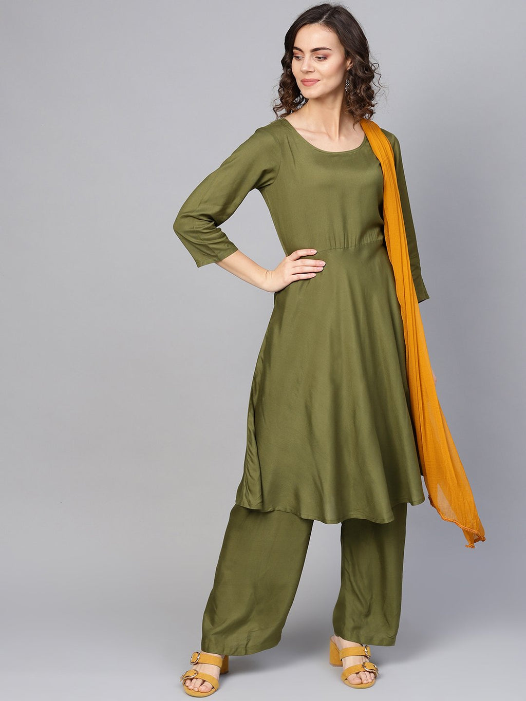 Jompers Women Olive Green Solid Kurta with Palazzos & Dupatta - Distacart