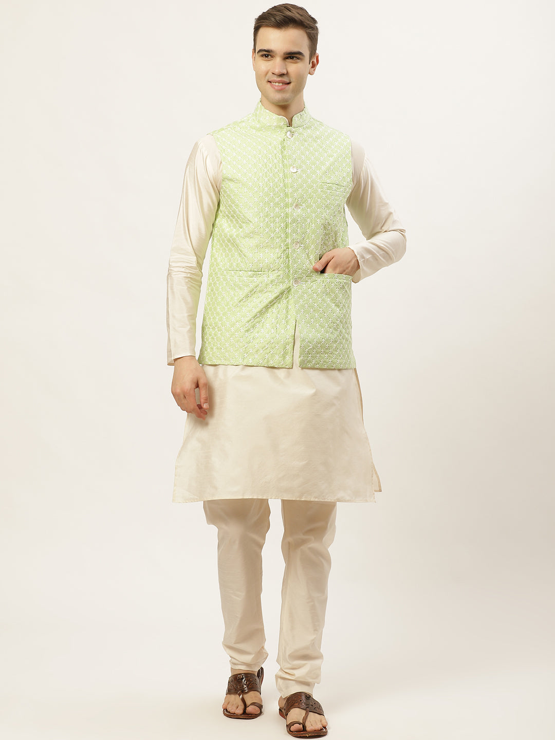 Jompers Men's Embroidered Nehru Jacket & Kurta Pyjama (Green ) - Distacart