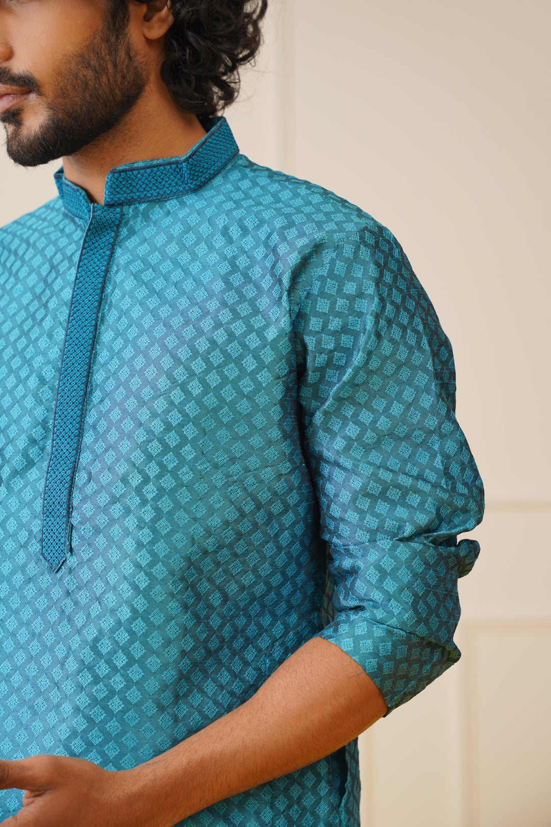 Jompers Men's Peacock Blue Collar Embroidered Kurta - Peacock