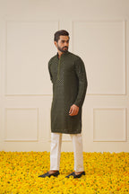 Jompers Men's Sequin Embroidered Pure Cotton Kurta - Mehndi