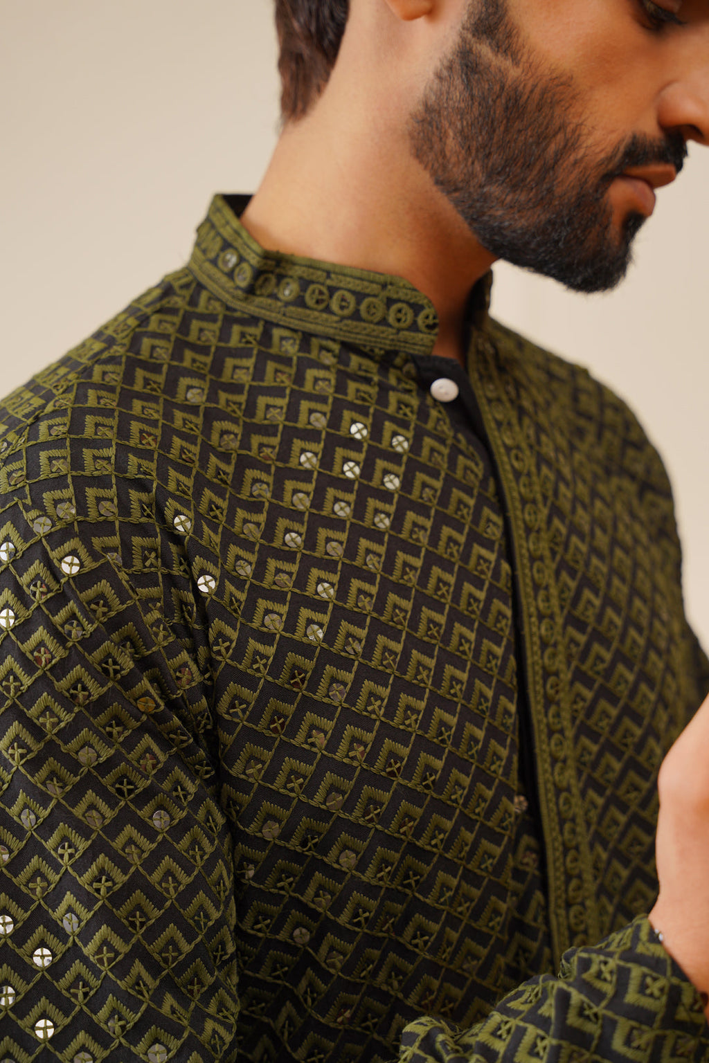 Jompers Men's Sequin Embroidered Pure Cotton Kurta - Mehndi