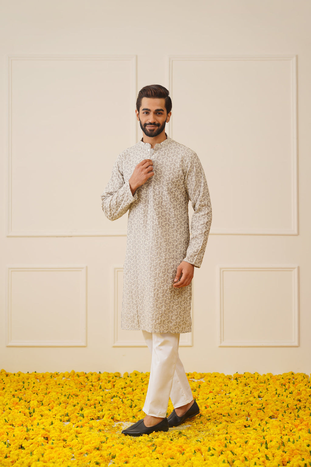 Jompers Men's Chikankari Embroidered Kurta - Grey