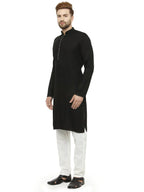 Jompers Men's Black Solid Kurta Only