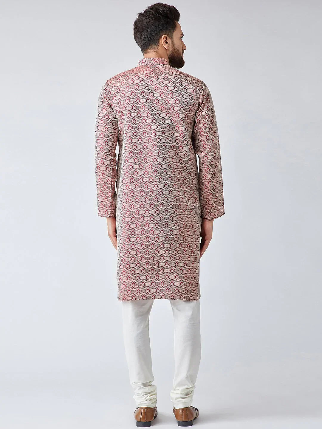Jompers Men's Maroon & Off-White Self Design Kurta Only