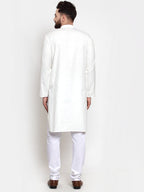 Jompers Men White Solid Kurta Only - Distacart