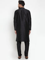 Jompers Men Black Solid Kurta Only - Distacart