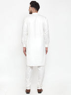 Jompers Men White Solid Kurta Only - Distacart