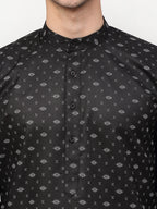 Jompers Men's Black Printed Cotton Kurta Payjama Sets