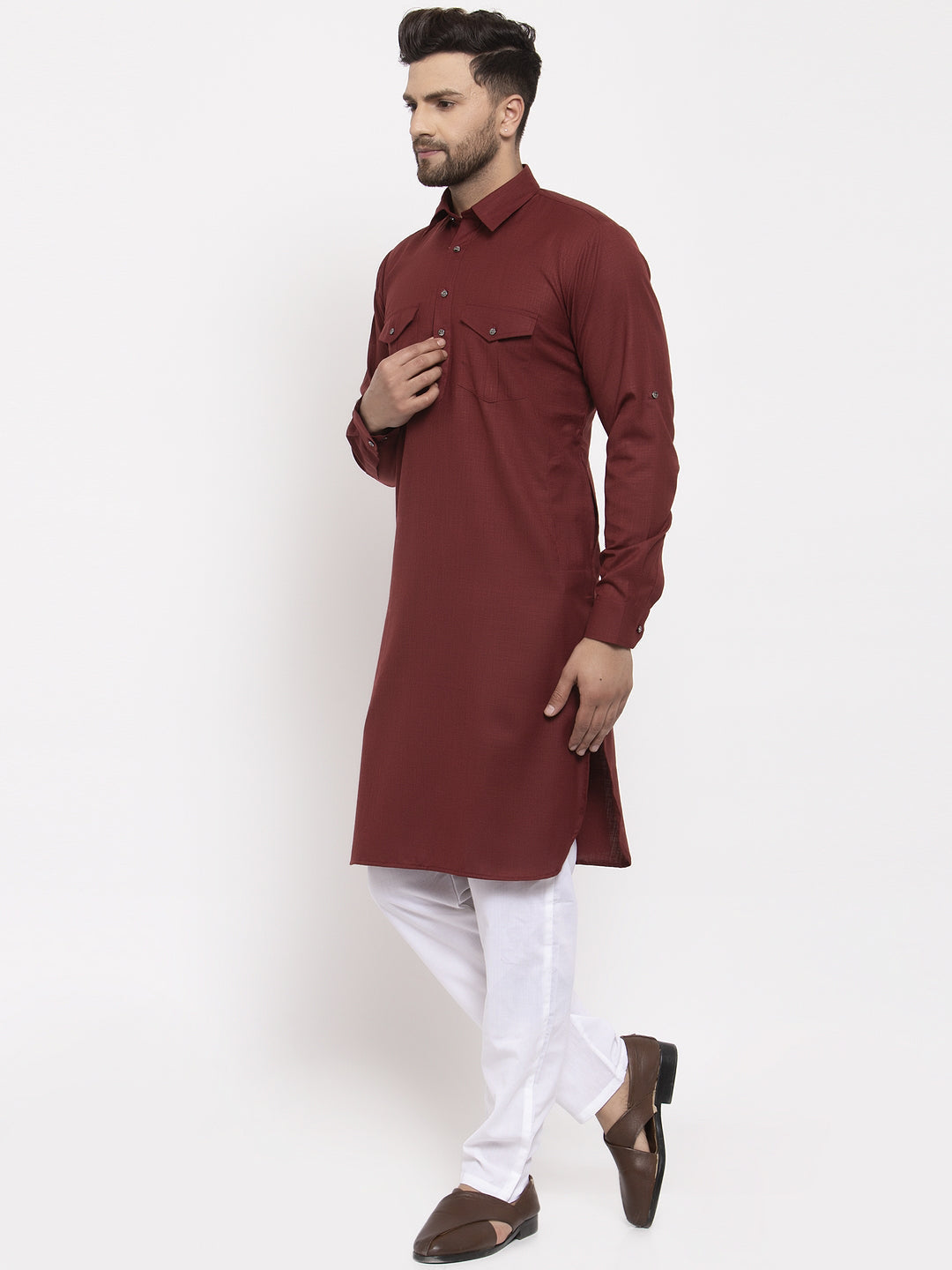 Jompers Men Maroon Solid Kurta with White Pyjamas - Distacart
