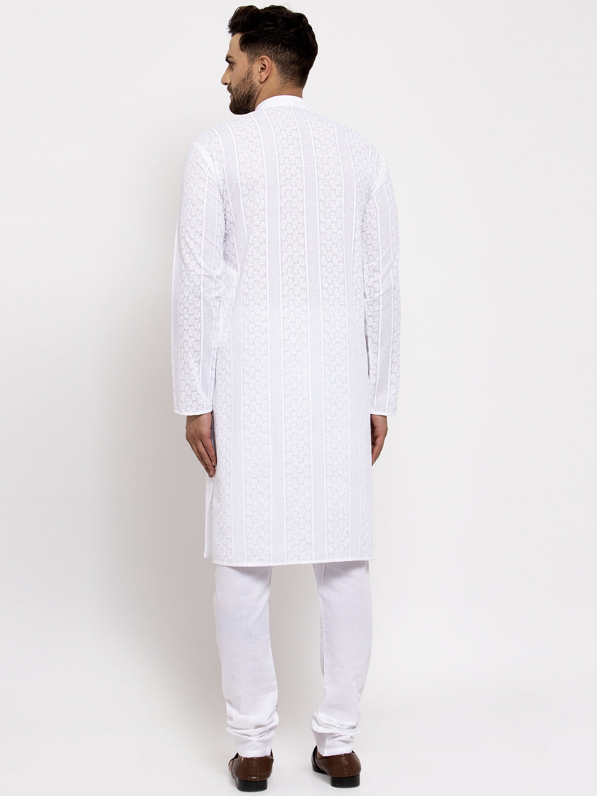 Jompers Men White Embroidered Kurta with Pyjamas - Distacart