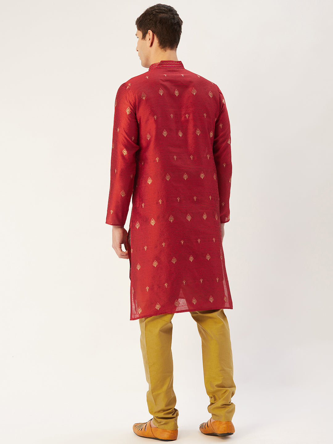 Jompers Men's Maroon Coller Embroidered Woven Design Kurta Pyjama