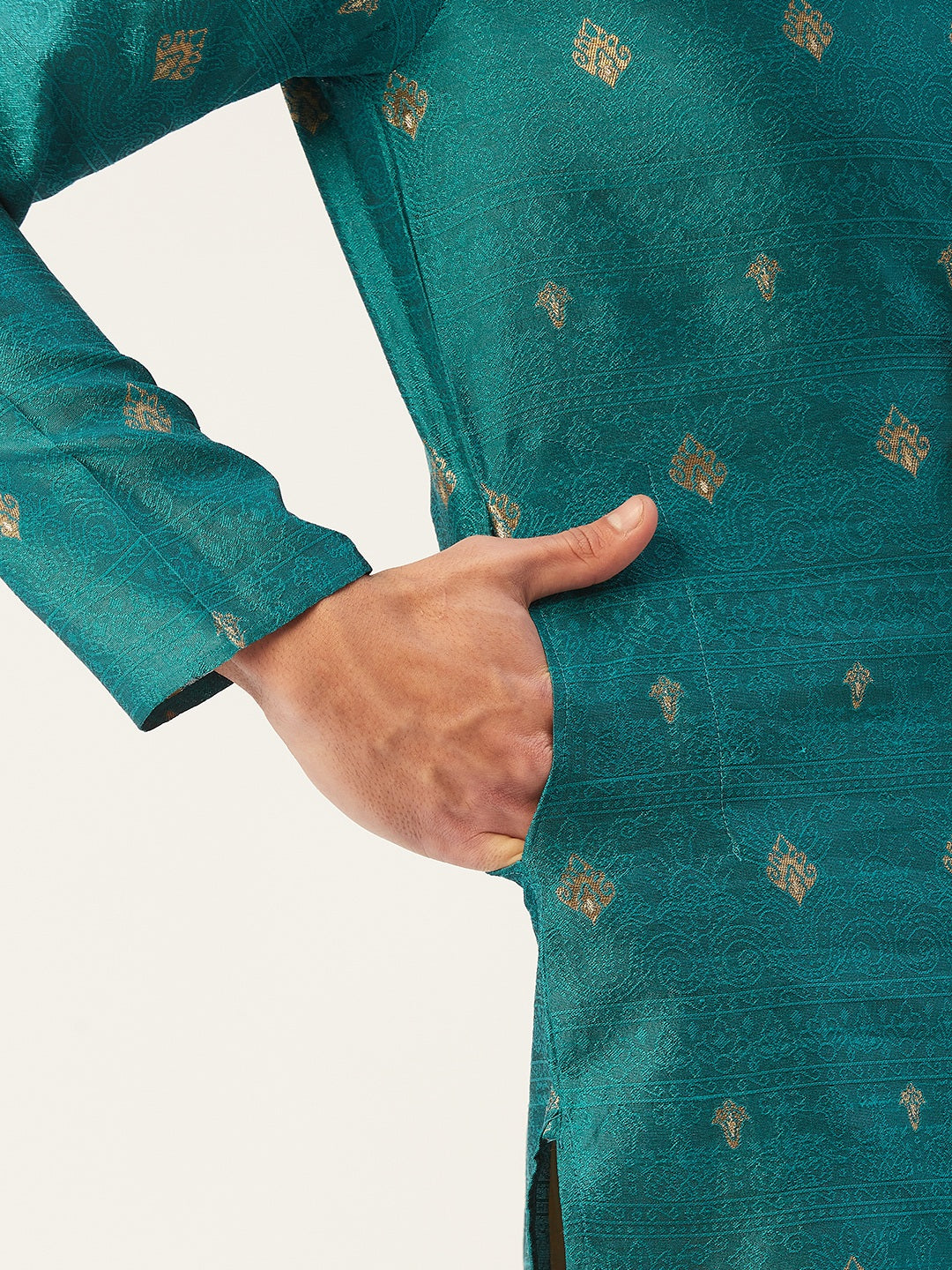 Jompers Men's Teal Coller Embroidered Woven Design Kurta Pyjama
