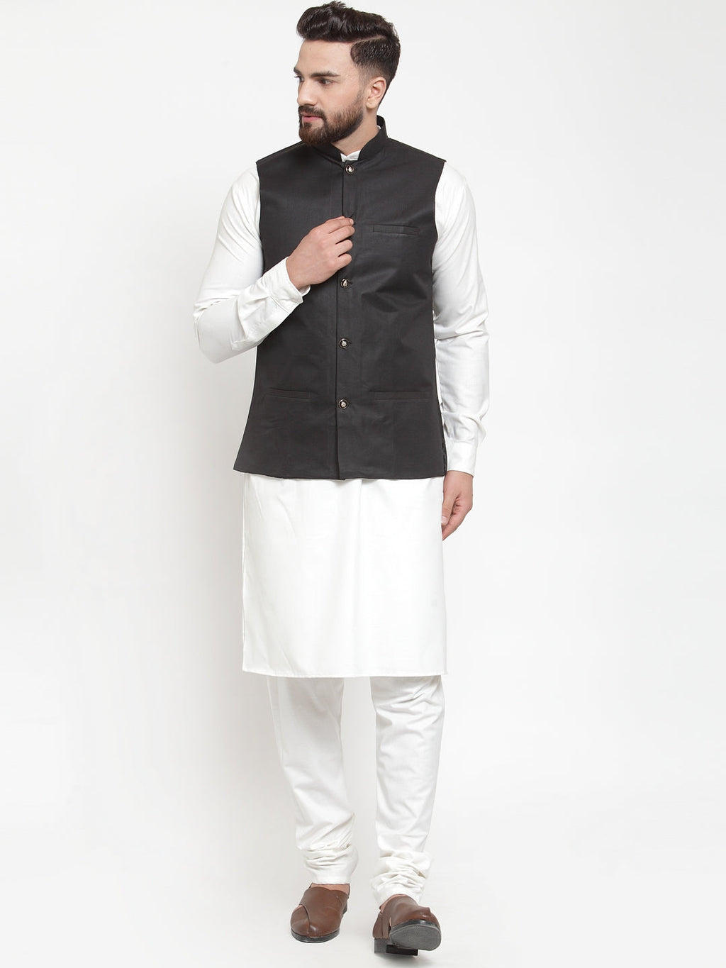 Jompers Men's Solid Kurta Pajama with Solid Waistcoat