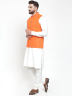 Jompers Solid Kurta Pajama with Solid Waistcoat For Men