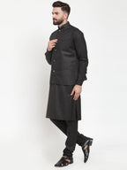Jompers Men's Solid Kurta Pajama with Solid Waistcoat (Black)
