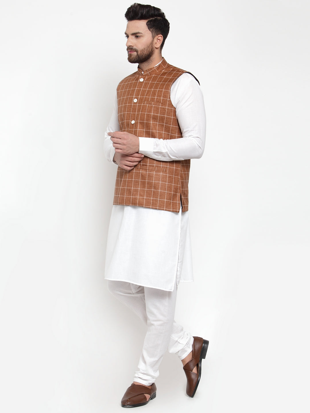 Jompers Men's Solid Kurta Pajama with Checked Waistcoat (Brown)