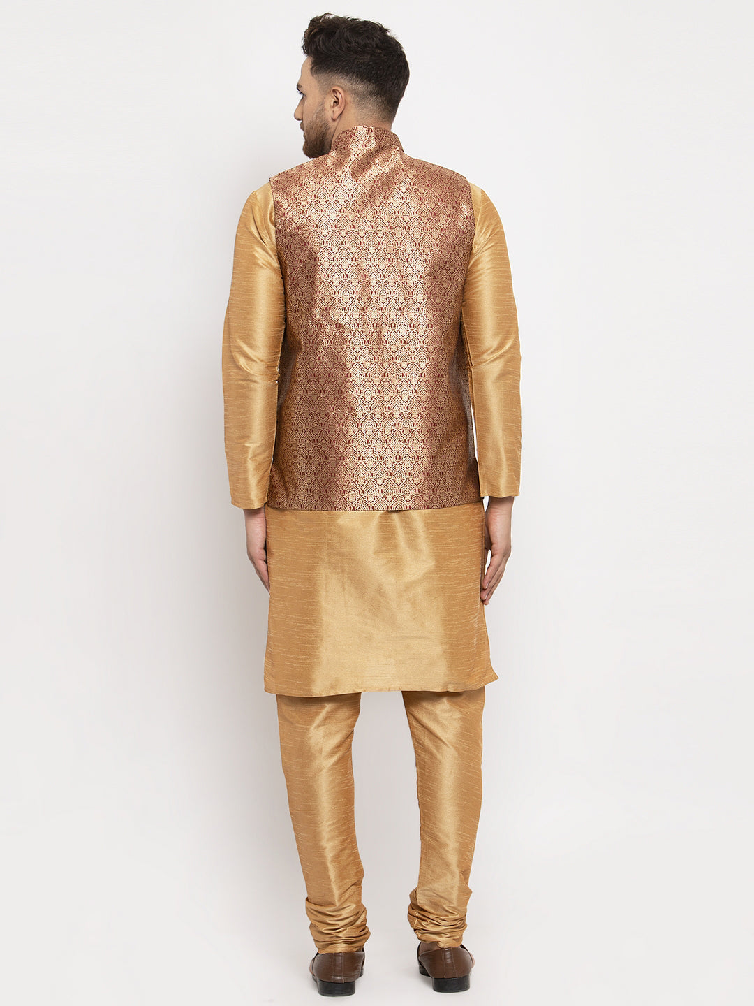 Jompers Men's Solid Dupion Kurta Pajama with Woven Jacqaurd Waistcoat (Maroon-G) - Distacart