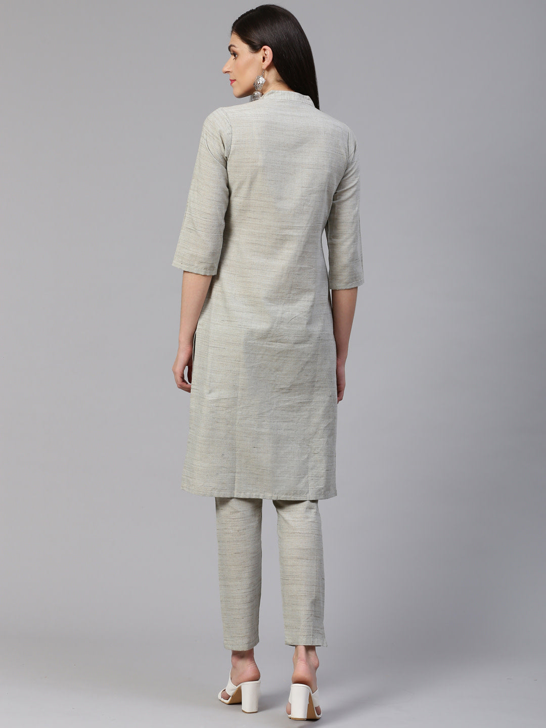 Jompers Women Grey Woven Design Kurta with Trousers - Distacart