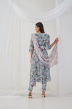 Jompers Women's Green Floral Printed Sequinned Kurta with Trousers & Dupatta & Belt - Distacart