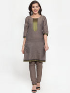 Jompers Women Grey Solid Kurta with Trousers & Dupatta - Distacart
