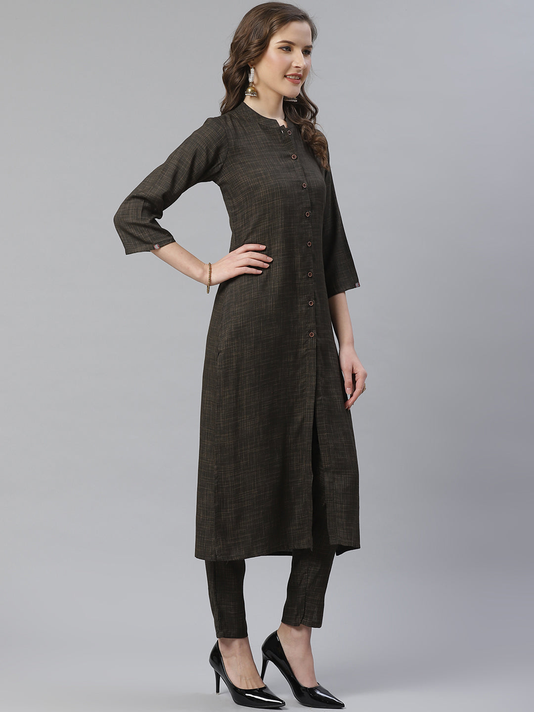 Jompers Women Charcoal Grey & Beige Self Checked Kurta with Trousers & Dupatta (Olive) - Distacart